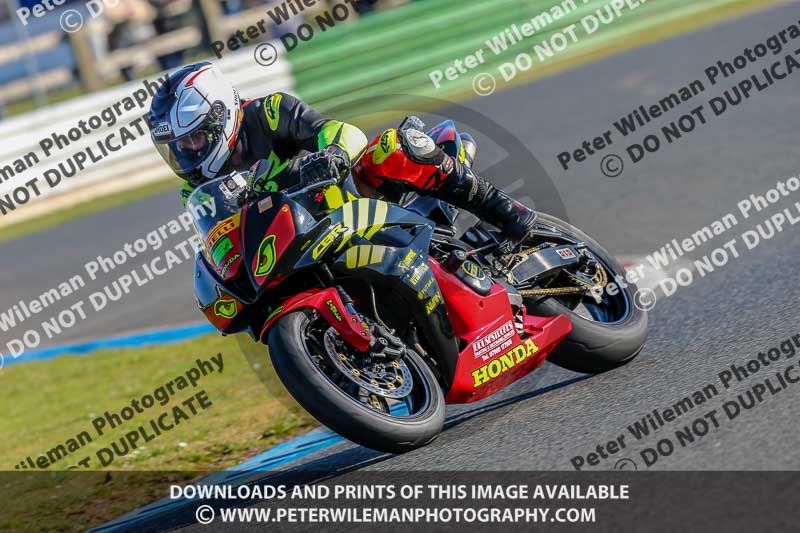 PJM Wedding Photography;enduro digital images;event digital images;eventdigitalimages;mallory park;mallory park photographs;mallory park trackday;mallory park trackday photographs;no limits trackdays;peter wileman photography;racing digital images;trackday digital images;trackday photos